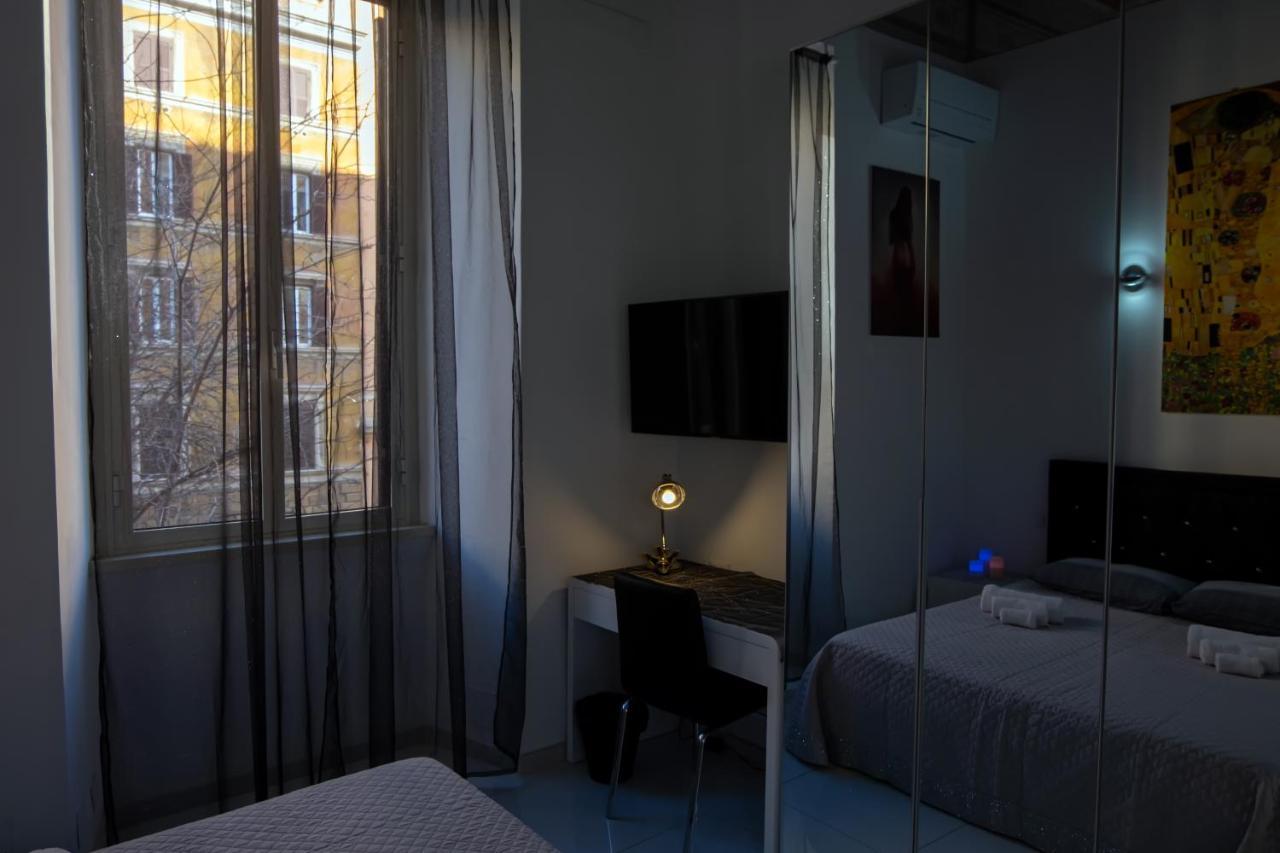 Roma Castel Nepi Home Near Colosseo Exterior foto